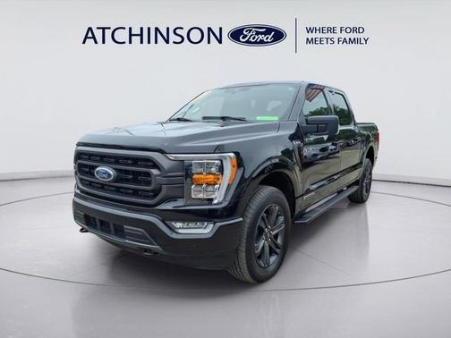 AGATE BLACK METALLIC 2023 Ford F-150 XLT
