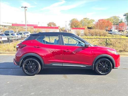 2024 Nissan Kicks SR