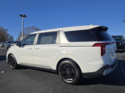 2026 Kia Carnival LXS