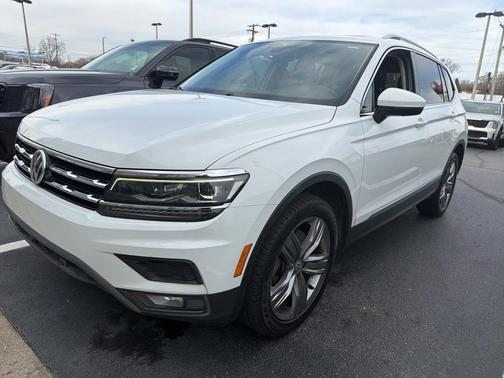 2018 Volkswagen Tiguan 2.0T SEL Premium