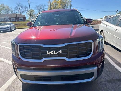 Red 2024 Kia Telluride S