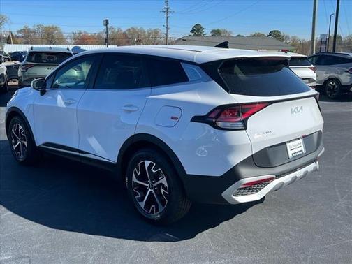 2025 Kia Sportage EX