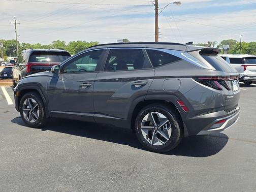 Gray Matte 2025 Hyundai TUCSON SEL Convenience