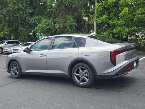 Steel Gray 2026 Kia K4 LX