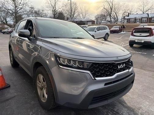 2022 Kia Sorento LX