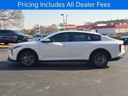 Snow White Pearl 2026 Kia K4 LX