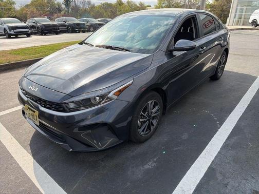 Gravity Gray 2023 Kia Forte LXS