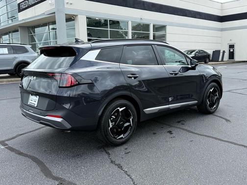 2026 Kia Sportage EX