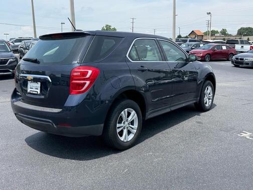 2017 Chevrolet Equinox LS