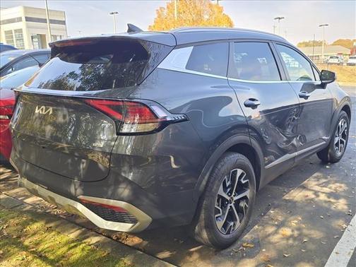 2024 Kia Sportage Hybrid EX