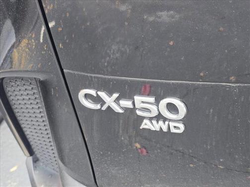 2024 Mazda CX-50 2.5 S Preferred Package