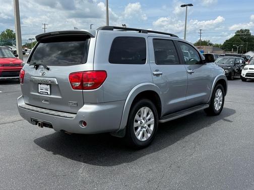 2011 Toyota Sequoia Platinum