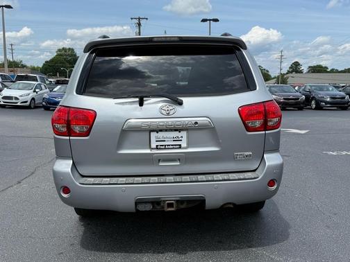 2011 Toyota Sequoia Platinum