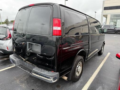 2017 Chevrolet Express 2500 Work Van
