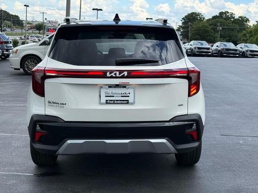2025 Kia Seltos S