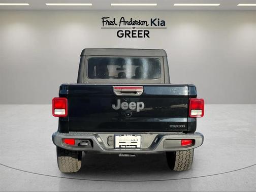 2020 Jeep Gladiator Sport