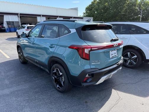 2025 Kia Seltos EX