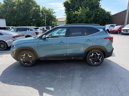 2025 Kia Seltos EX