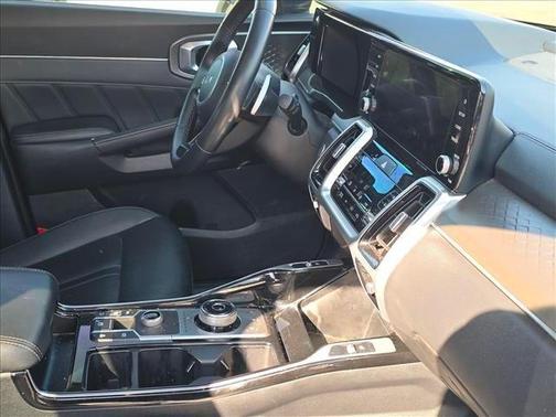 2022 Kia Sorento Plug-In Hybrid SX
