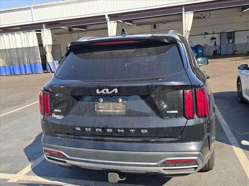 2022 Kia Sorento Plug-In Hybrid SX