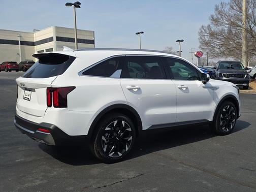2026 Kia Sorento SX
