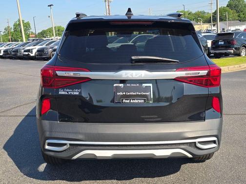 Cherry Black 2023 Kia Seltos S