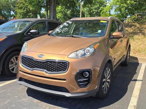 Burnished Copper 2017 Kia Sportage EX