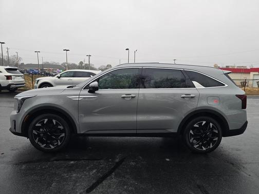 2026 Kia Sorento SX