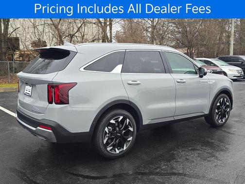 Wolf Gray 2026 Kia Sorento SX