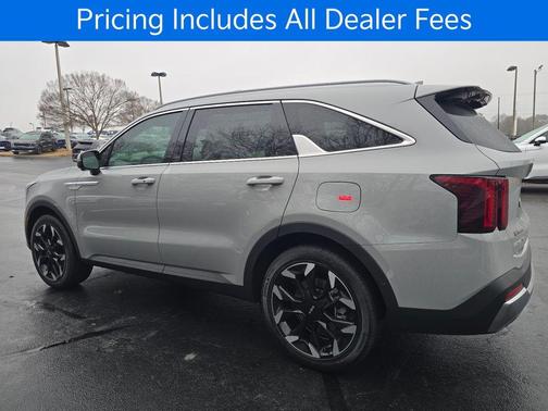 Wolf Gray 2026 Kia Sorento SX