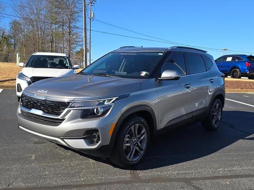 2023 Kia Seltos S