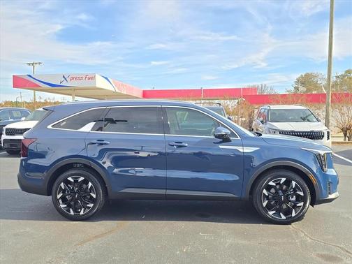 2026 Kia Sorento EX