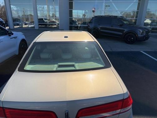 2010 Lincoln MKZ Base