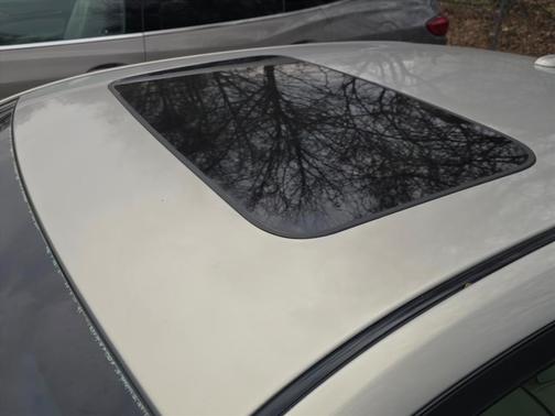 2010 Lincoln MKZ Base