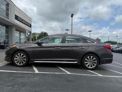 2015 Hyundai SONATA Sport
