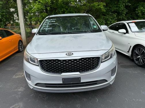 2015 Kia Sedona LX