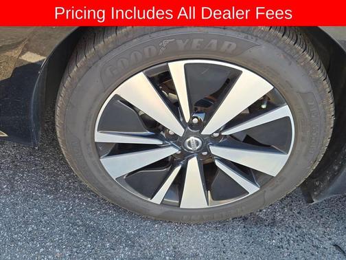 Black 2019 Nissan Altima 2.5 SV