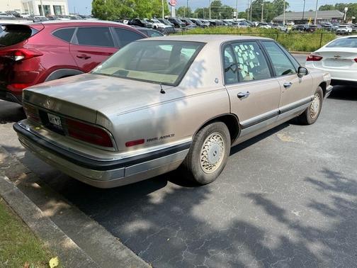 1994 Buick Park Avenue Base