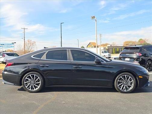 2020 Hyundai SONATA Limited