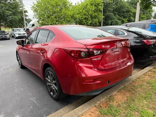 2018 Mazda Mazda3 Touring