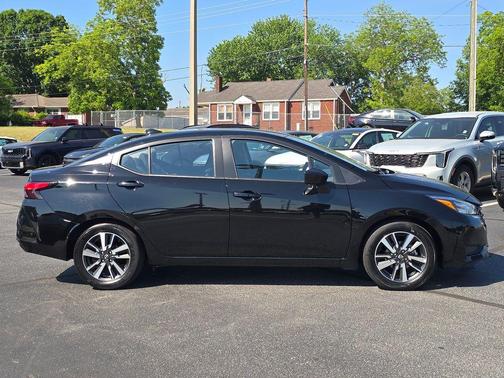 Black 2025 Nissan Versa 1.6 SV