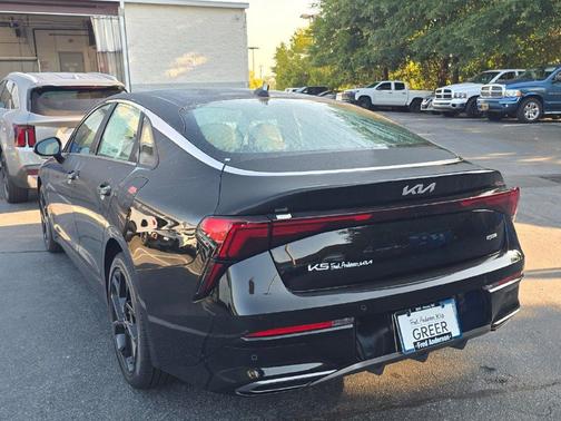 Aurora Black Pearl 2027 Kia K5 GT-Line