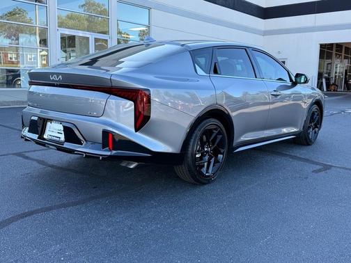 2025 Kia K4 GT-Line Turbo