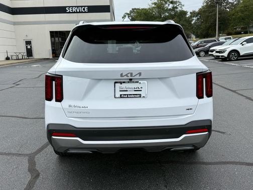 2026 Kia Sorento EX