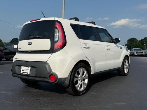 2015 Kia Soul +
