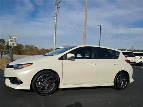 2017 Toyota Corolla iM Base