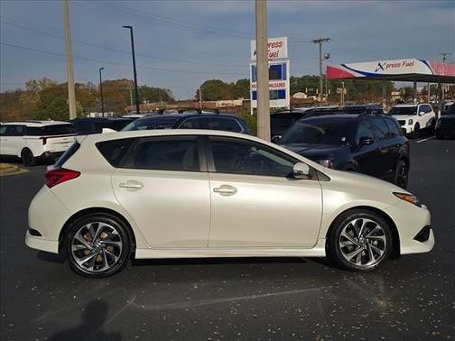 2017 Toyota Corolla iM Base