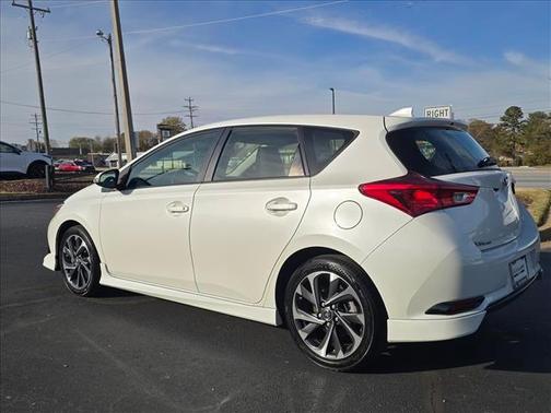 2017 Toyota Corolla iM Base