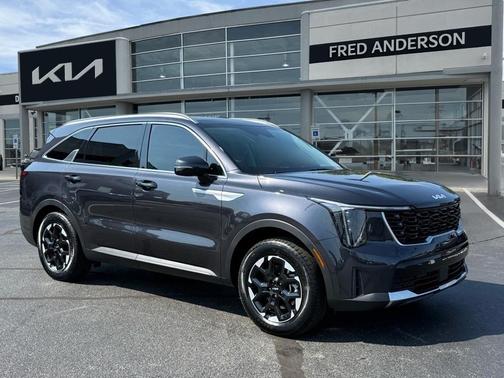 2025 Kia Sorento S