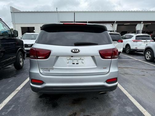 2019 Kia Sorento L